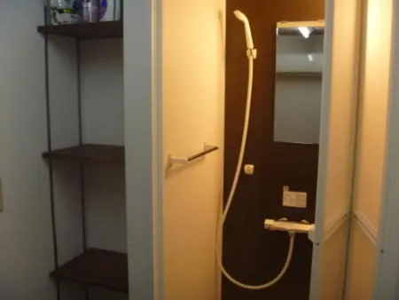 シャワールーム (有料)