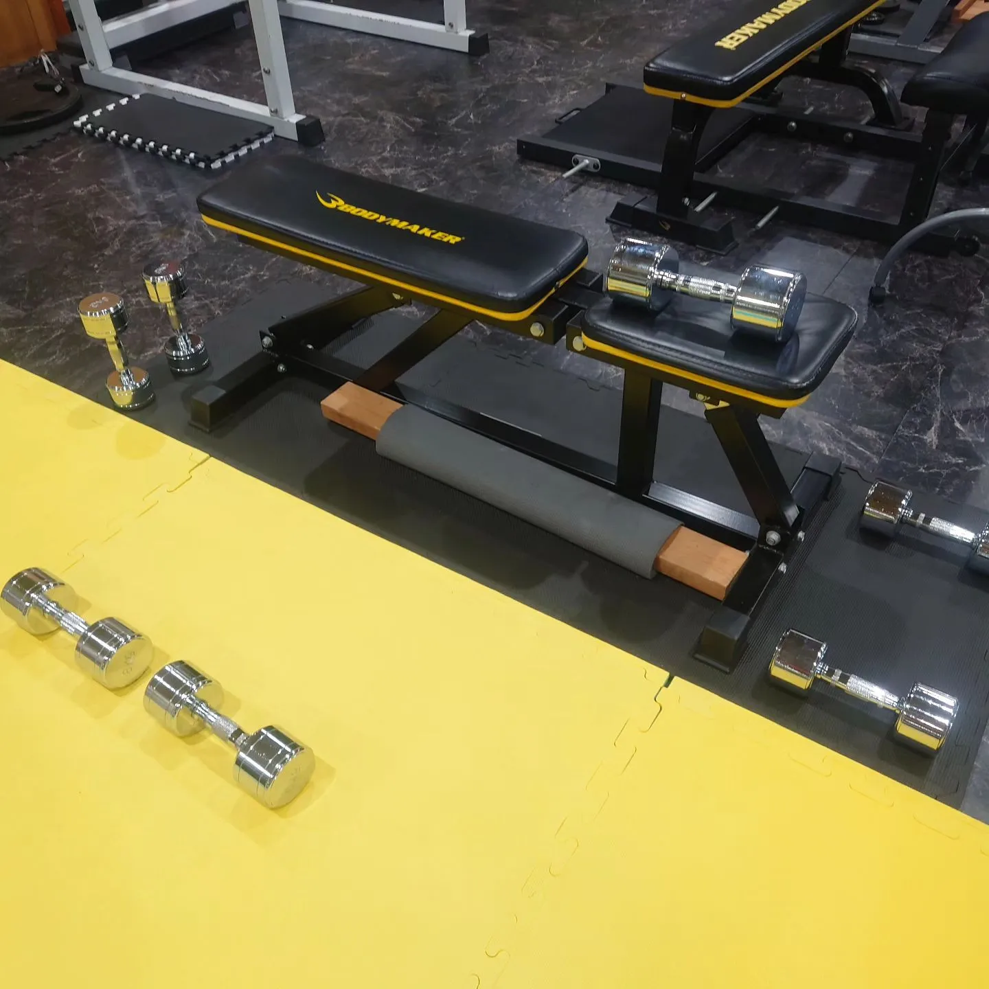 平日は24時まで営業！